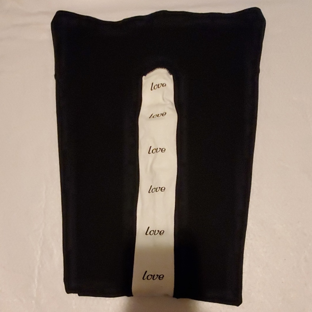 NWT New York & Company Black Love Leggings Large